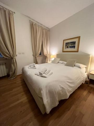 Il Borgo Apartment Trieste Ngoại thất bức ảnh