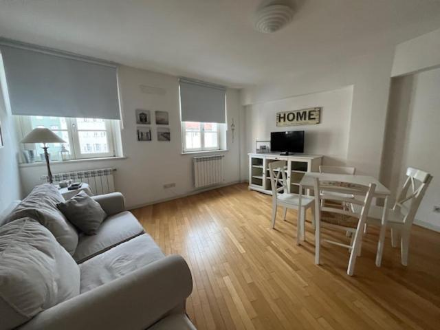 Il Borgo Apartment Trieste Ngoại thất bức ảnh